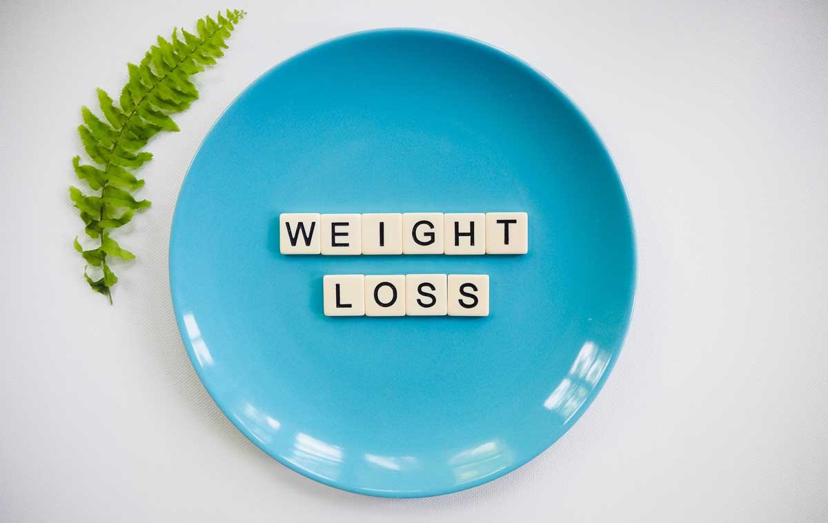 Read more about the article Cutting out sugar intake from your diet helps to lose weight.